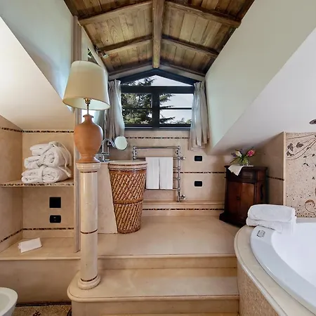 Dello Spuntino Hotel 4*